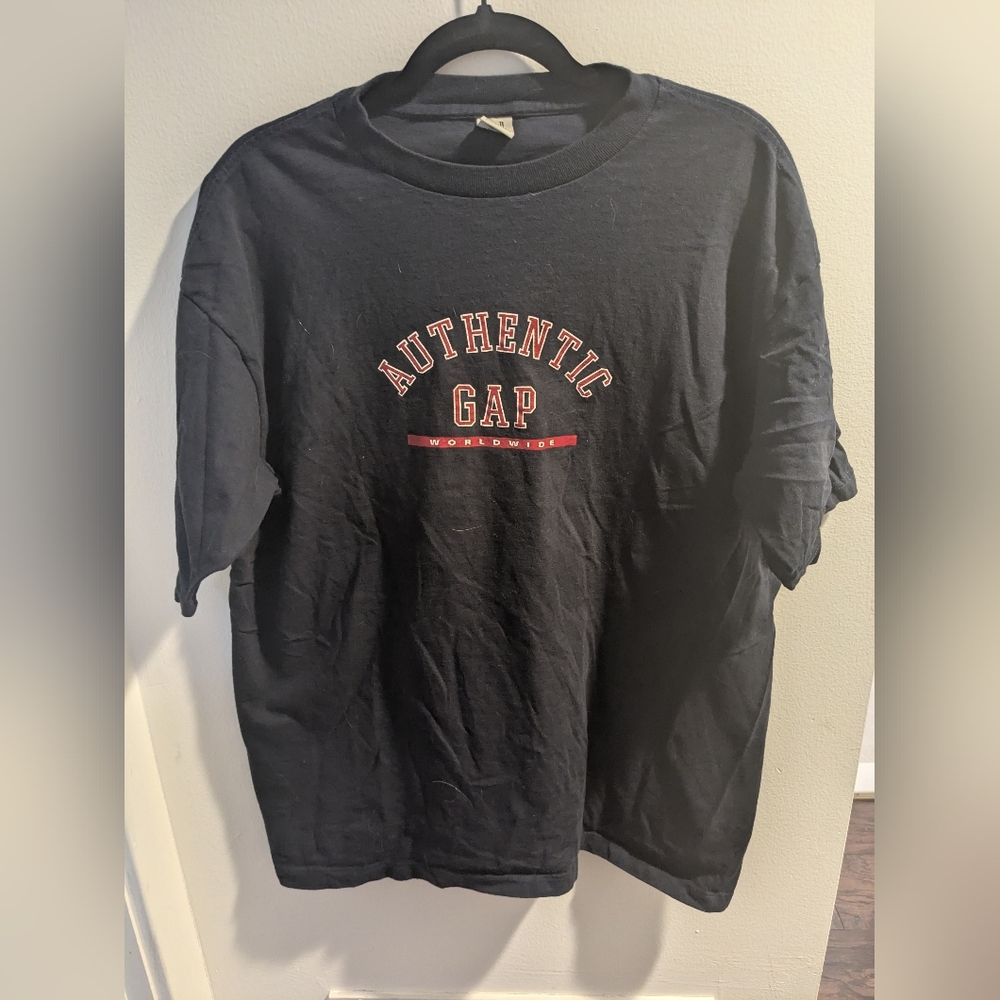 GAP Men's Authentic Black Tee with Red Accents